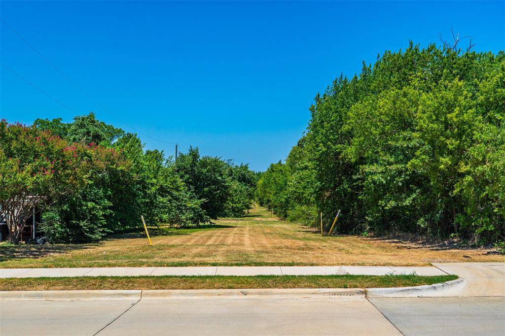 137 Collett Sublett Road, Kennedale, TX 76060