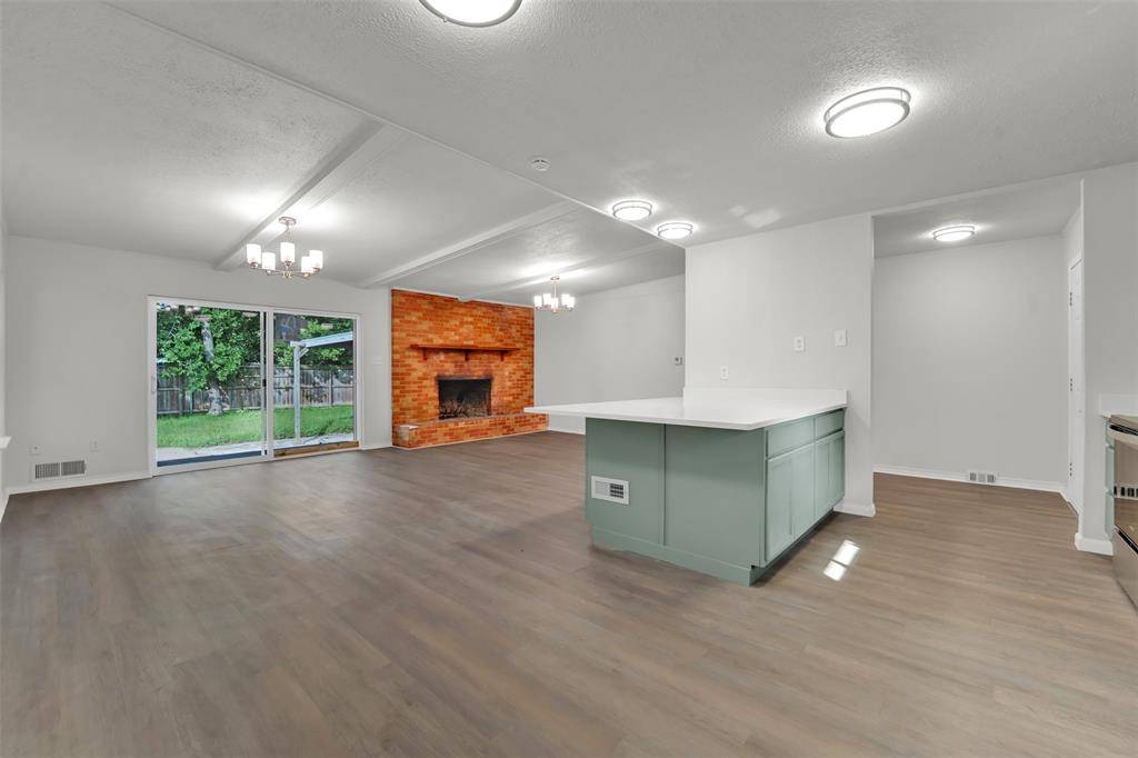 2630 Pasteur Avenue, Dallas, TX 75228