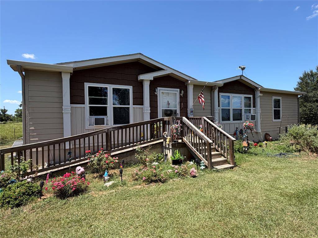 438 Lcr 864, Jewett, TX 75846