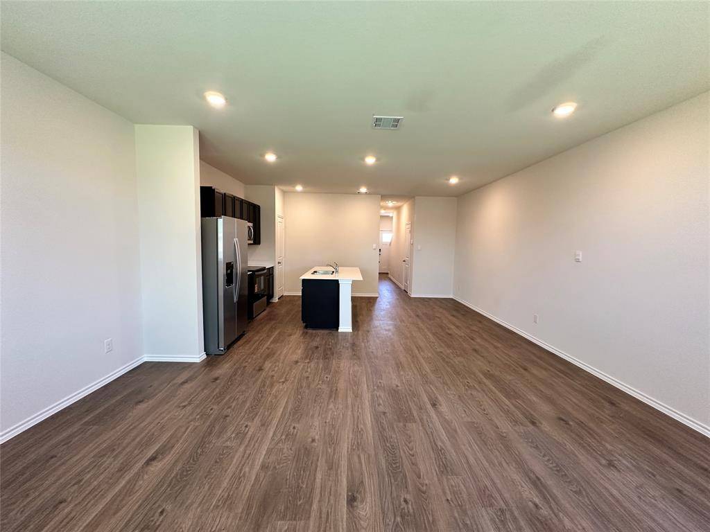634 White Ash Drive, Princeton, TX 75407