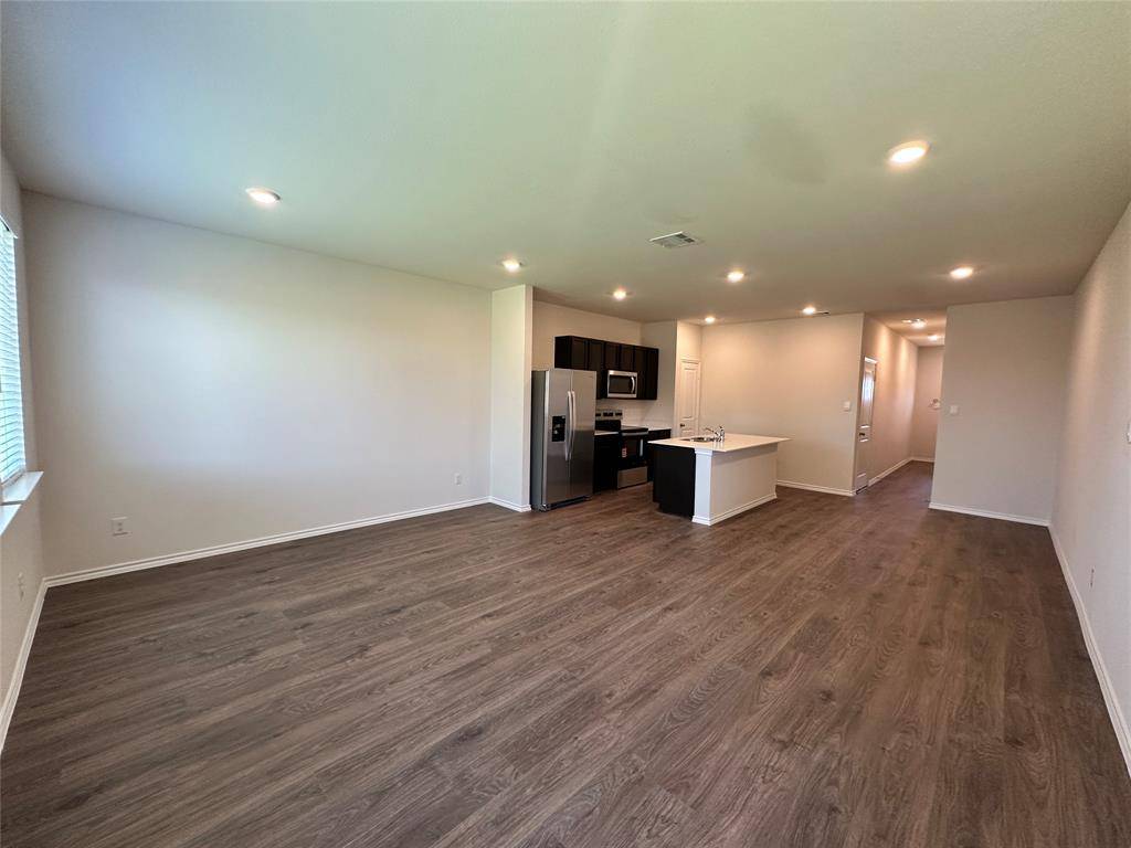 634 White Ash Drive, Princeton, TX 75407