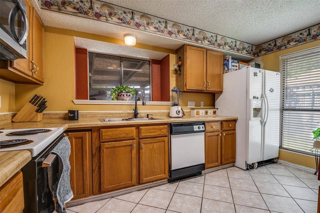 2613 Independence Drive, Mesquite, TX 75150