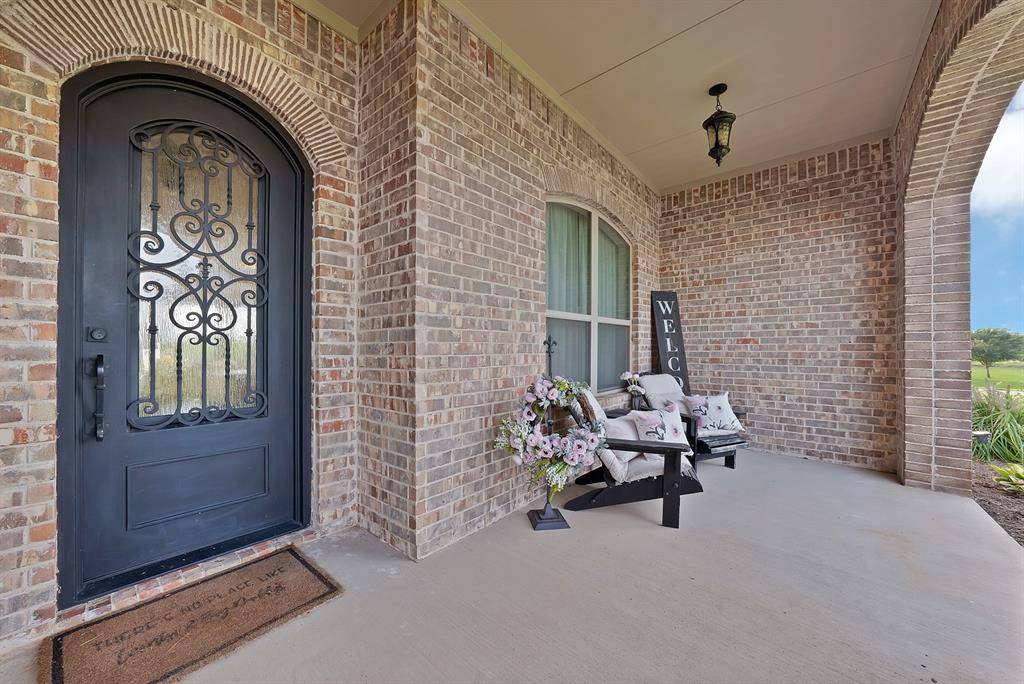 9688 Whispering Creek Terrace, Grandview, TX 76050