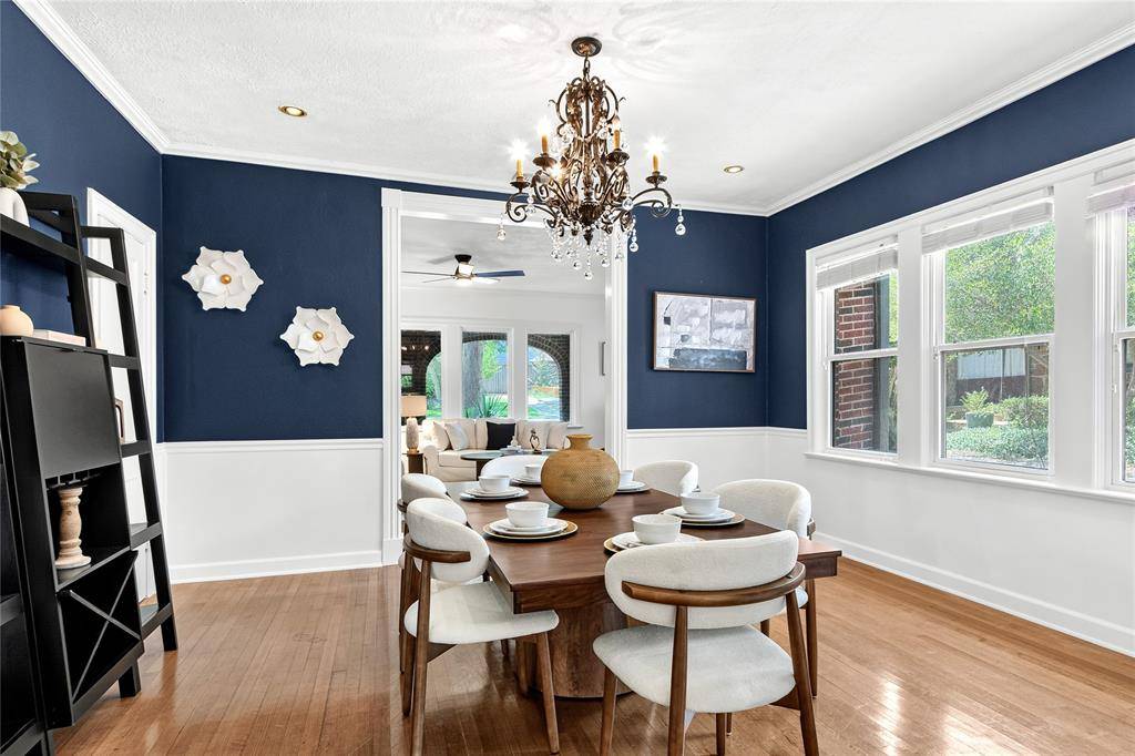 5222 Bradford Drive, Dallas, TX 75235