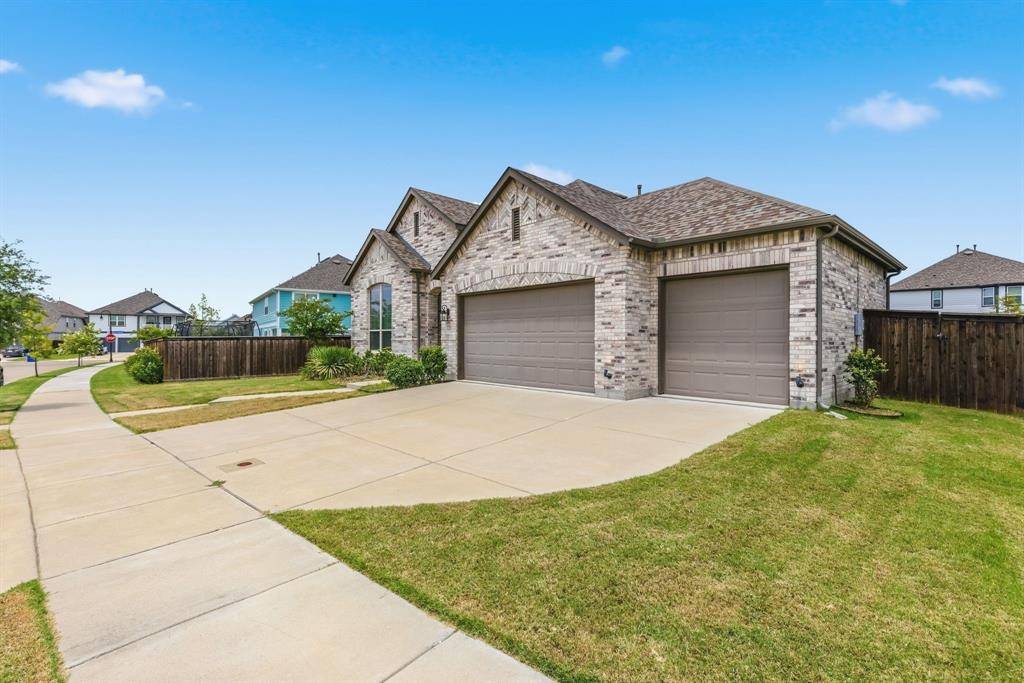 3226 Buffalo Creek Circle, Royse City, TX 75189
