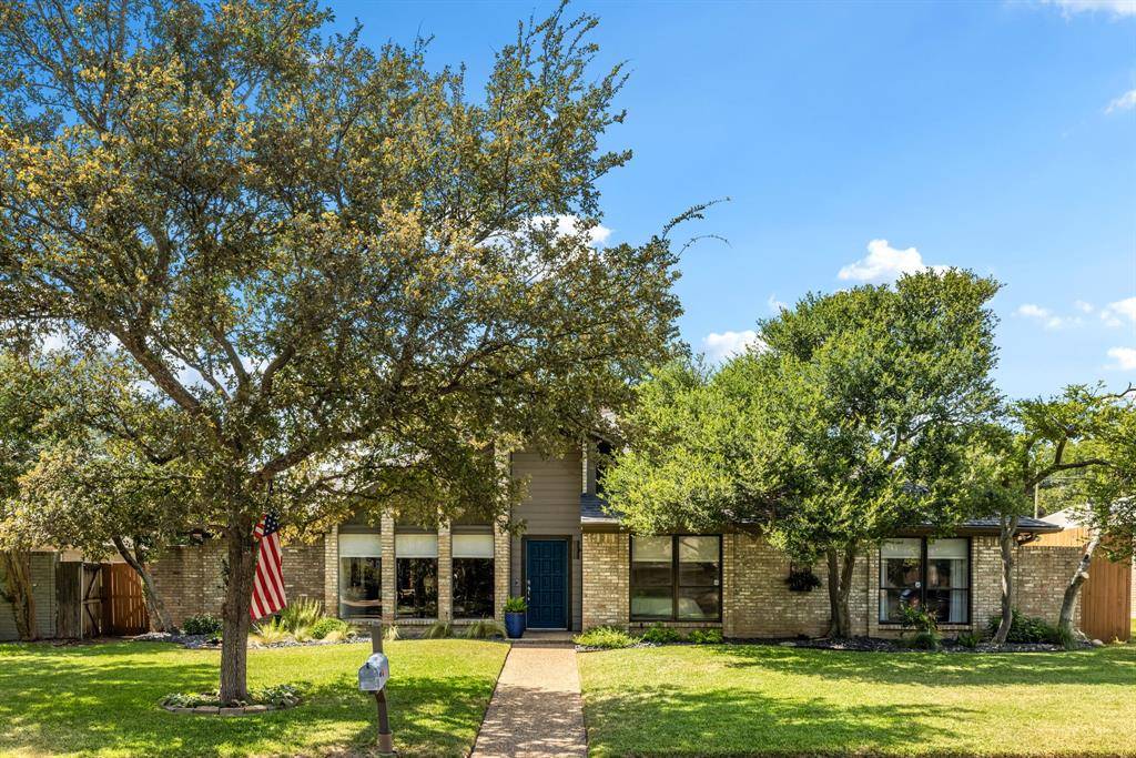 6803 Fernshaw Drive, Dallas, TX 75248