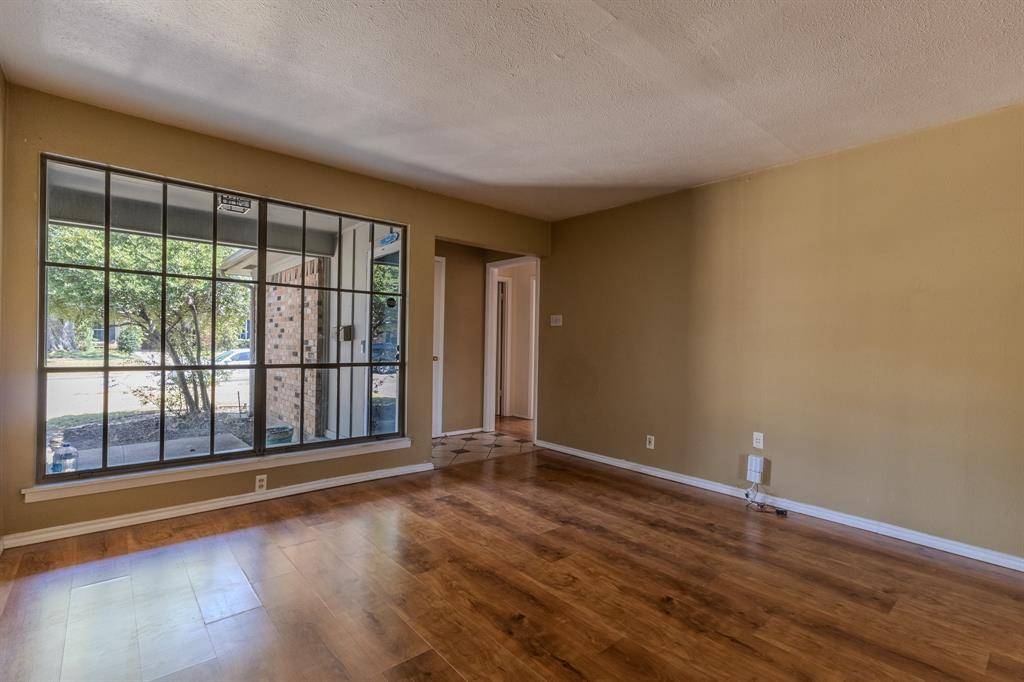 617 Parkview Lane, Richardson, TX 75080