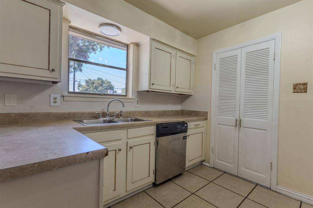 617 Parkview Lane, Richardson, TX 75080