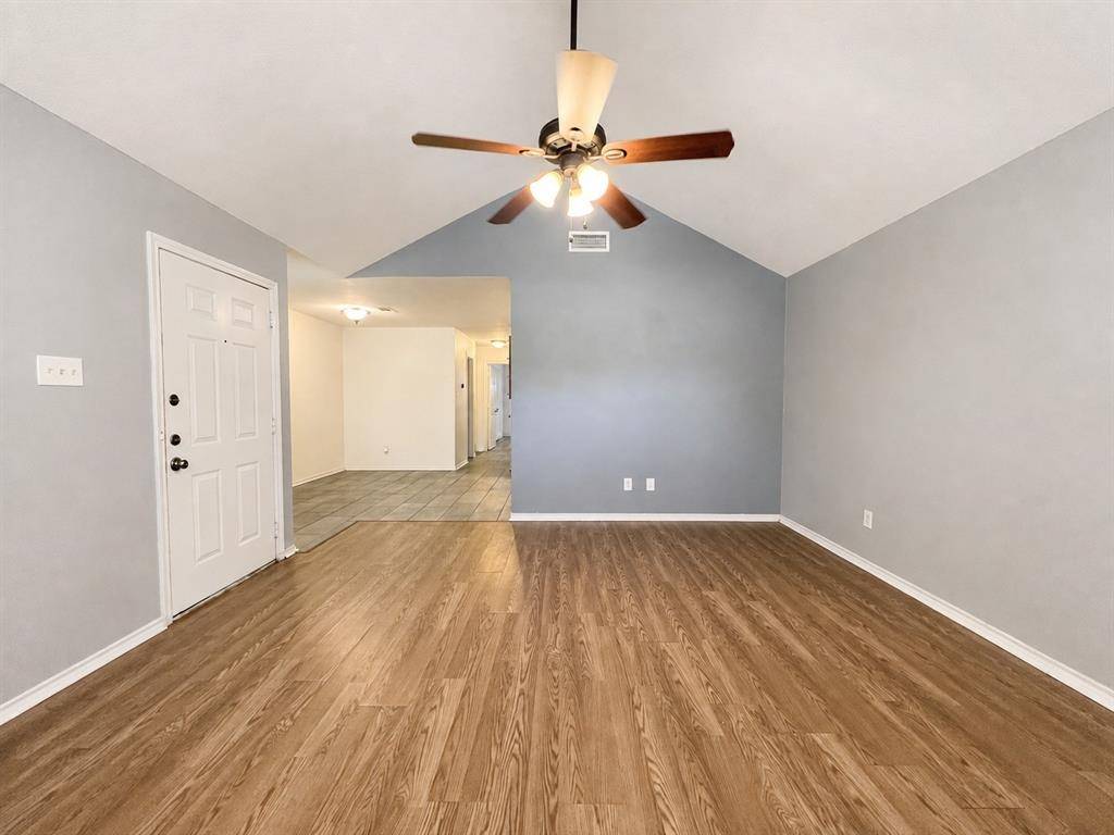3417 Stanley Avenue, Fort Worth, TX 76110