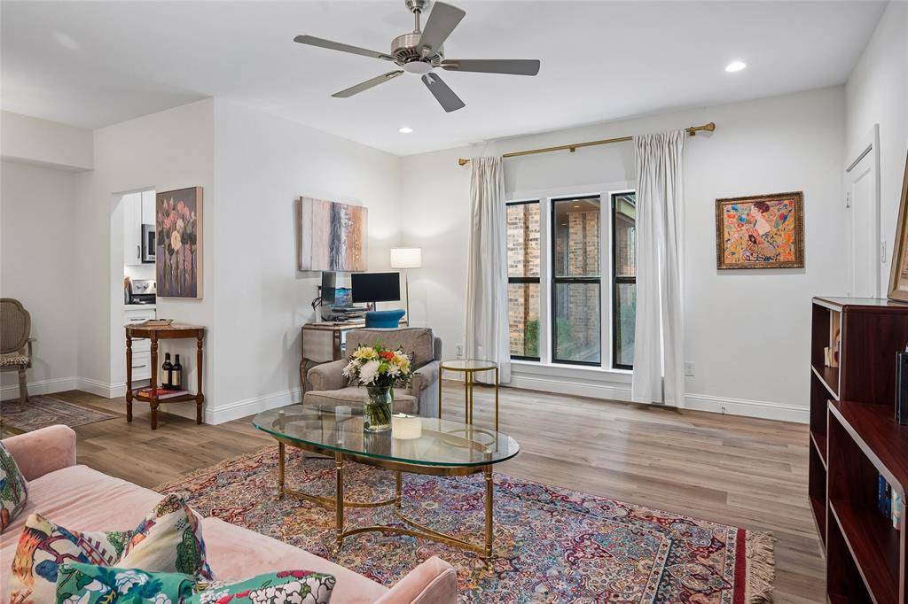 10744 Park Village Place #B, Dallas, TX 75230