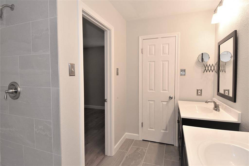 16301 ledgemont Lane #176, Addison, TX 75001