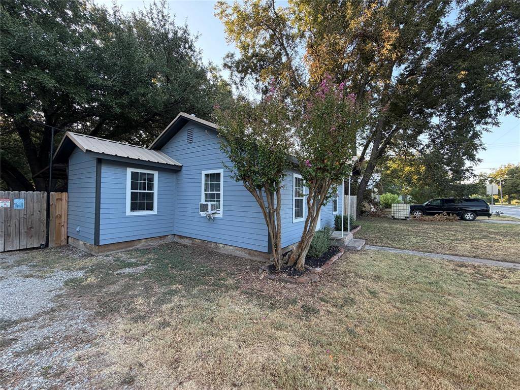 309 S Main Street, Rising Star, TX 76471