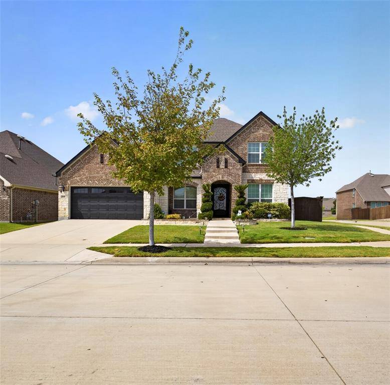 8125 Charford Drive, Fort Worth, TX 76131