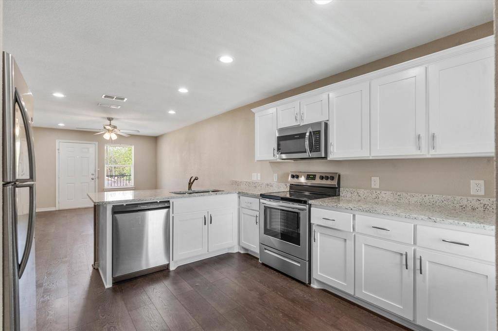 1406 Courtney Place #D, Cleburne, TX 76033