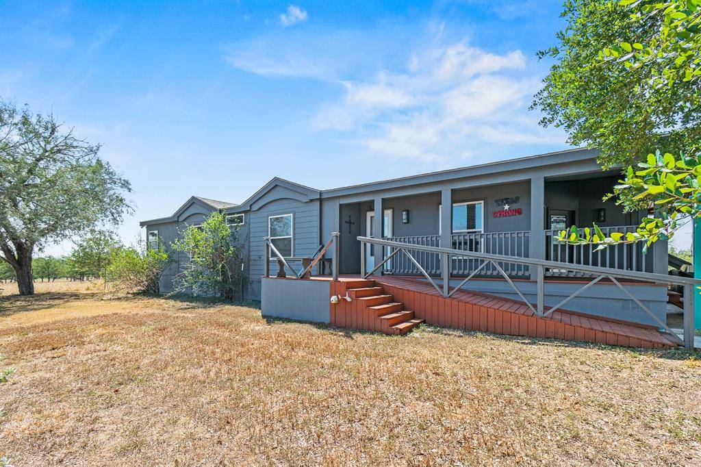 1951 Dowdy Road, Seguin, TX 78155