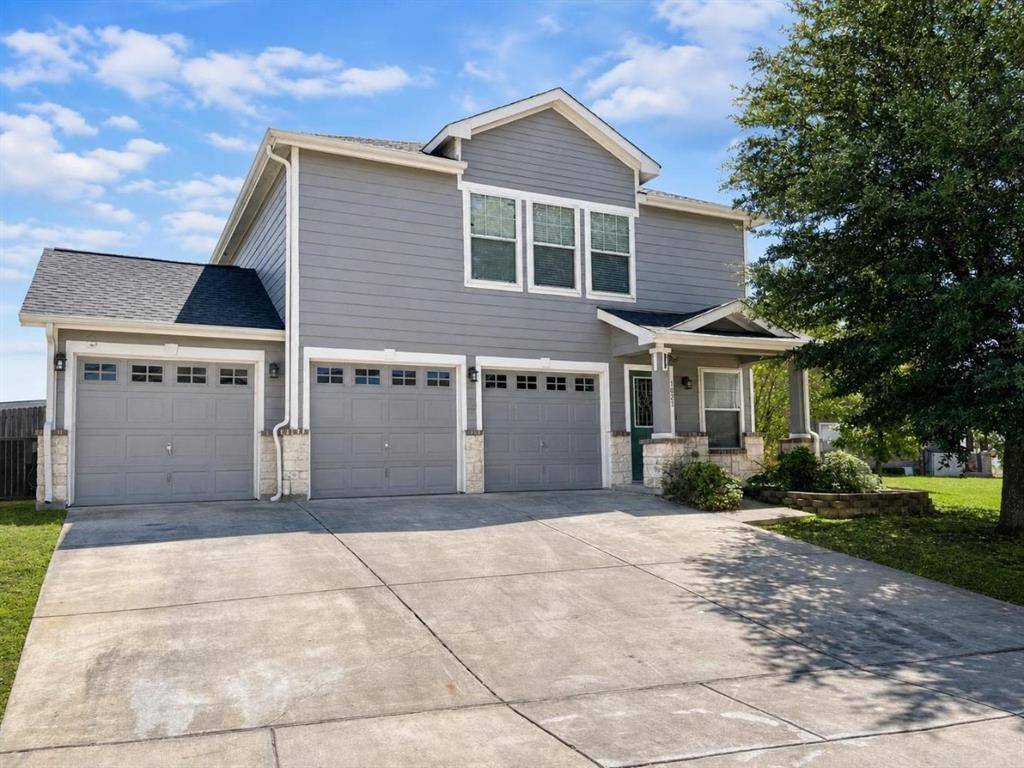 1621 Village Park Trail, Burleson, TX 76028