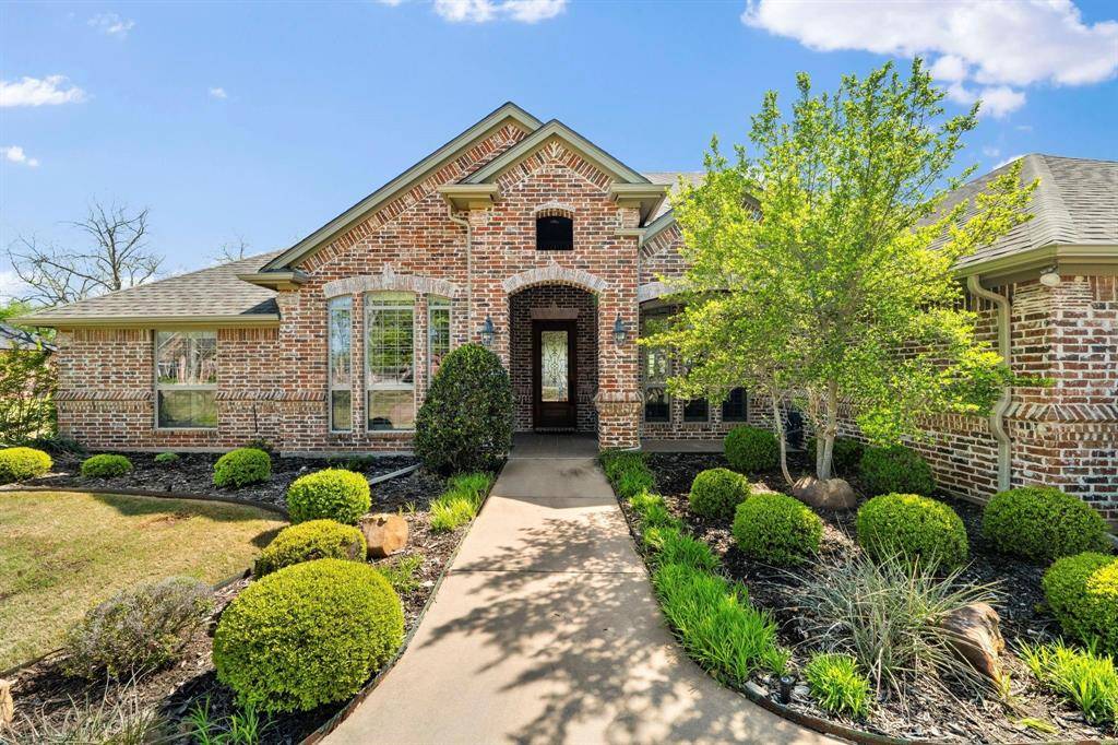 5609 Flagstick Drive, Granbury, TX 76049