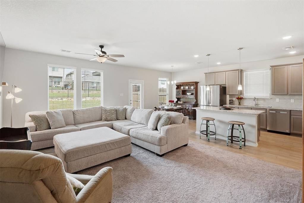 8109 KORAT, Godley, TX 76044