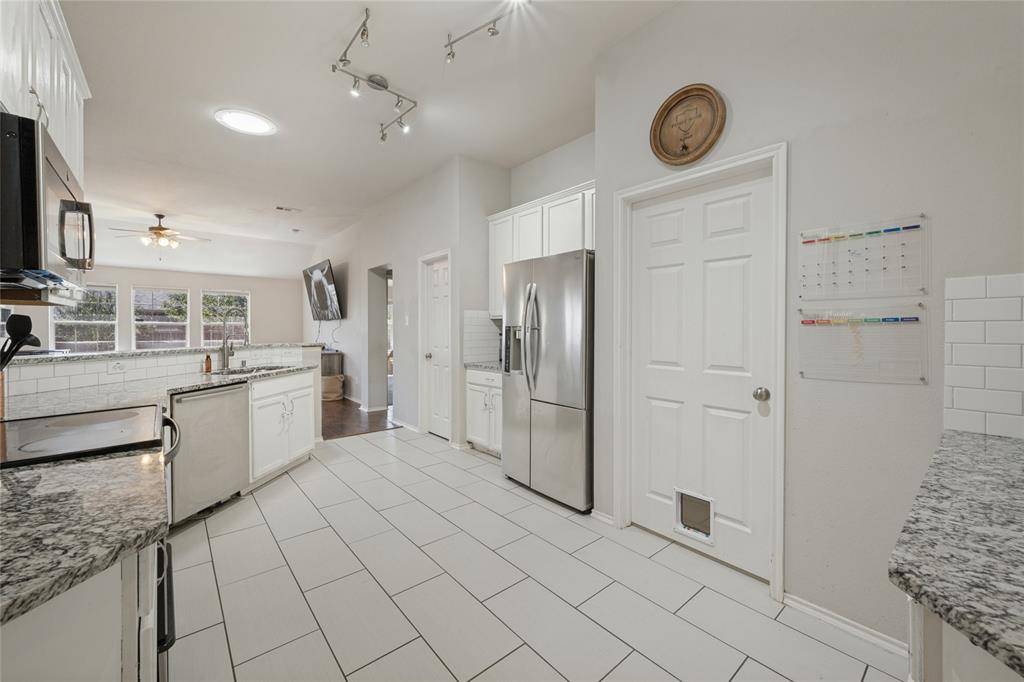 4844 Grinstein Drive, Fort Worth, TX 76244