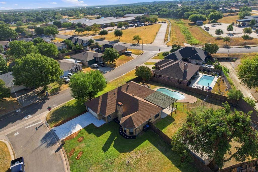 10201 Maverick Drive, Fort Worth, TX 76108
