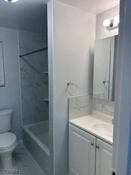 13 Carolyn Terrace #A, Roselle Boro, NJ 07203
