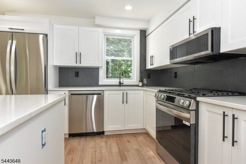 46 Tenney Ave, River Edge Boro, NJ 07661