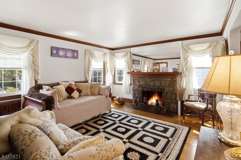 24 Cleveland Ave, Newark City, NJ 07106