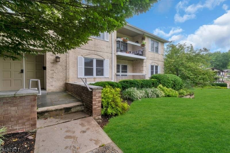 6D Heritage Dr #D, Chatham Twp., NJ 07928