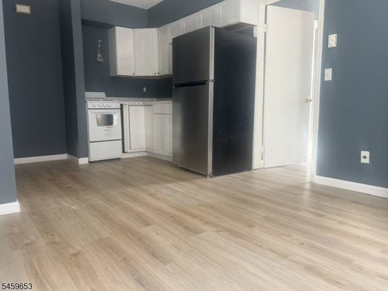 113 Main St, Hackettstown Town, NJ 07840