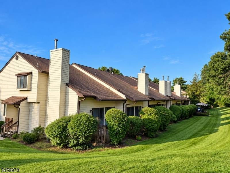 1 Oriole Ter, Hampton Twp., NJ 07860
