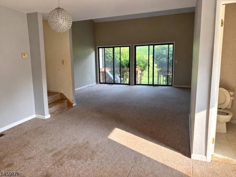 1 Oriole Ter, Hampton Twp., NJ 07860