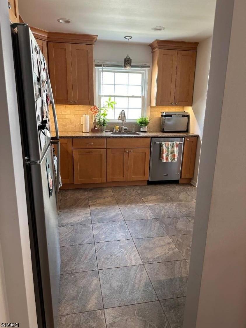 112 Preston Ave, Cranford Twp., NJ 07016