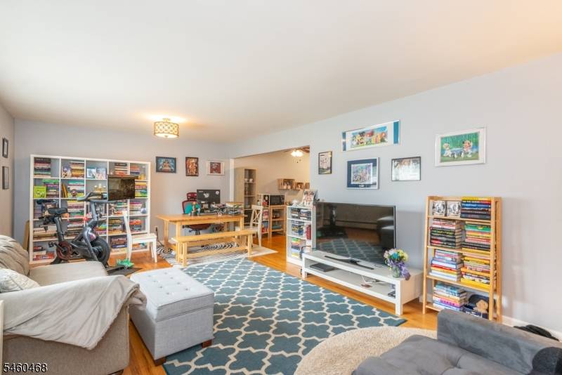 6 Colonial Dr #E, Little Falls Twp., NJ 07424
