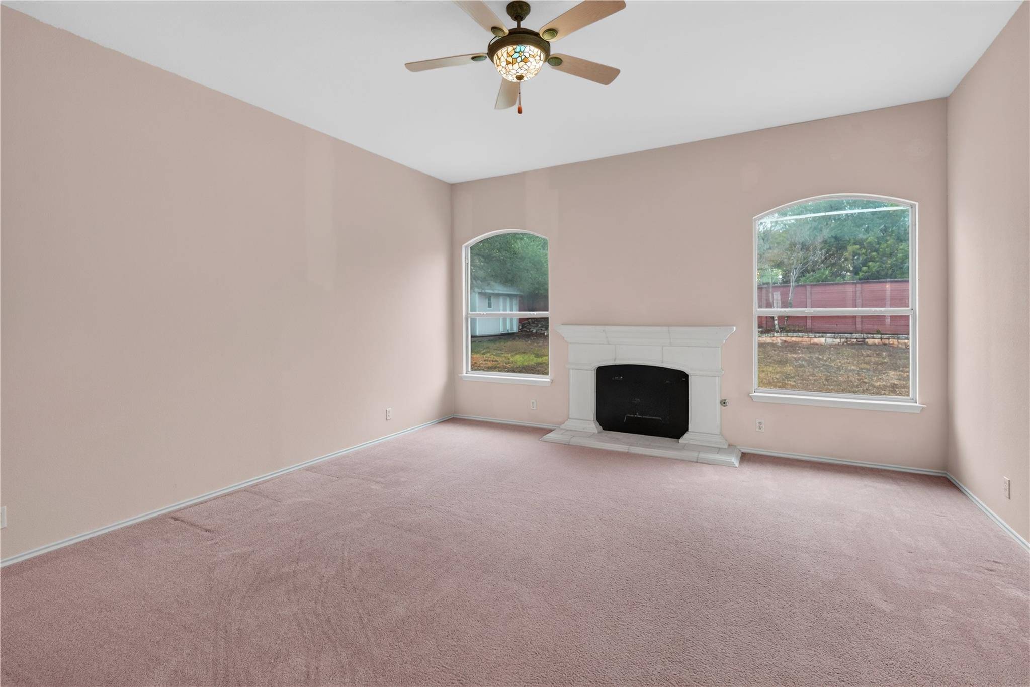 8700 Neider DR, Austin, TX 78749