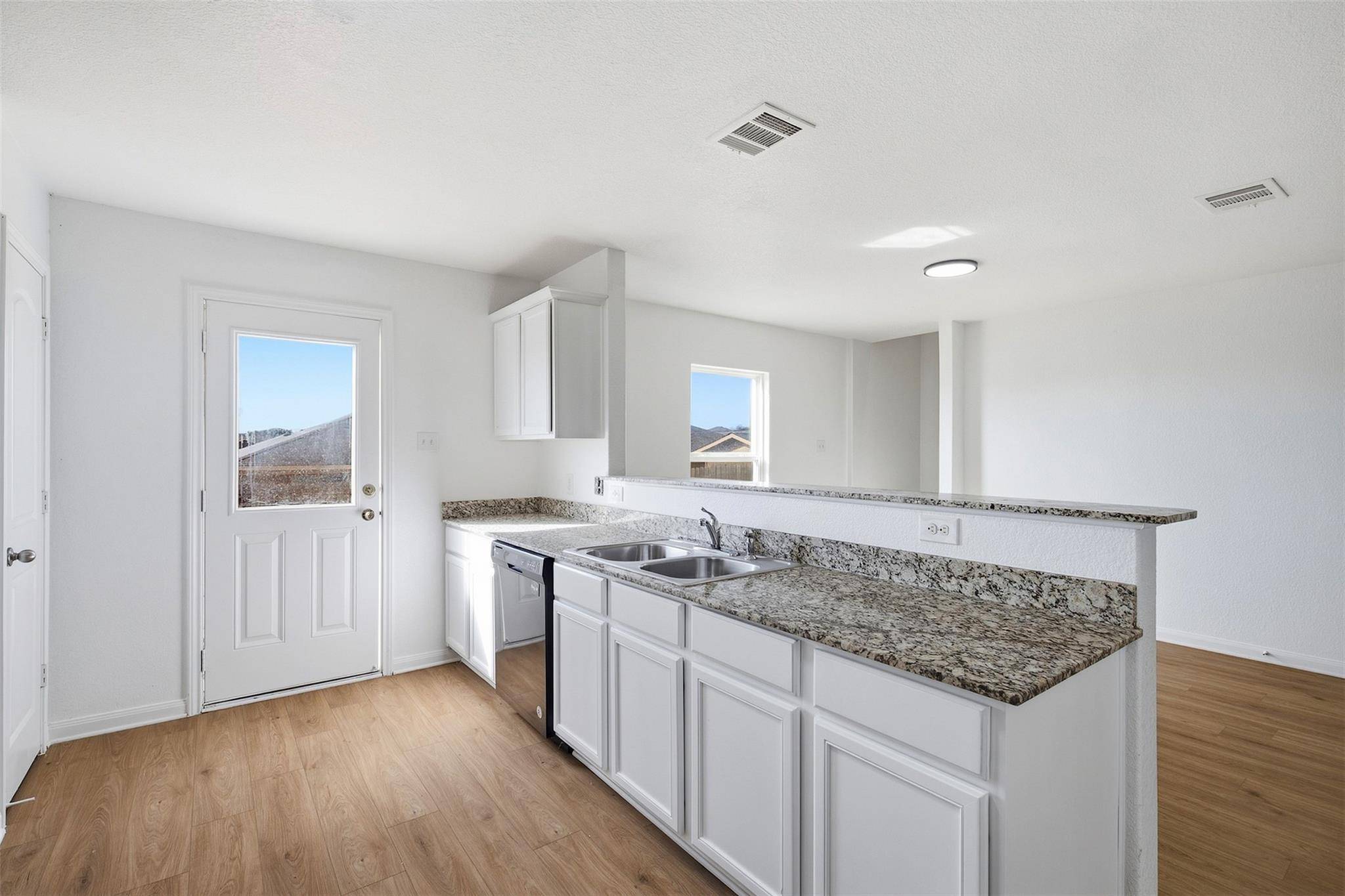 1013 Woodward Court CT, Jarrell, TX 76537