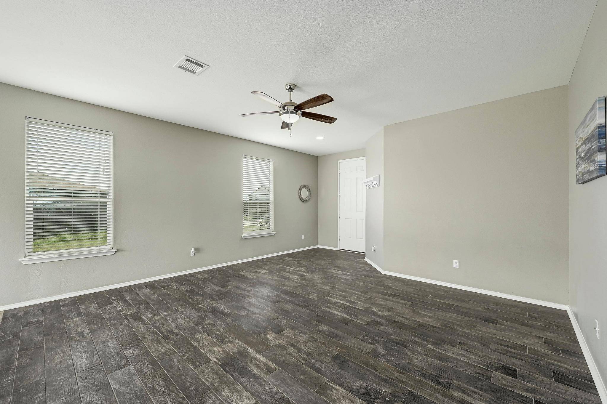 191 Cushman DR, Kyle, TX 78640