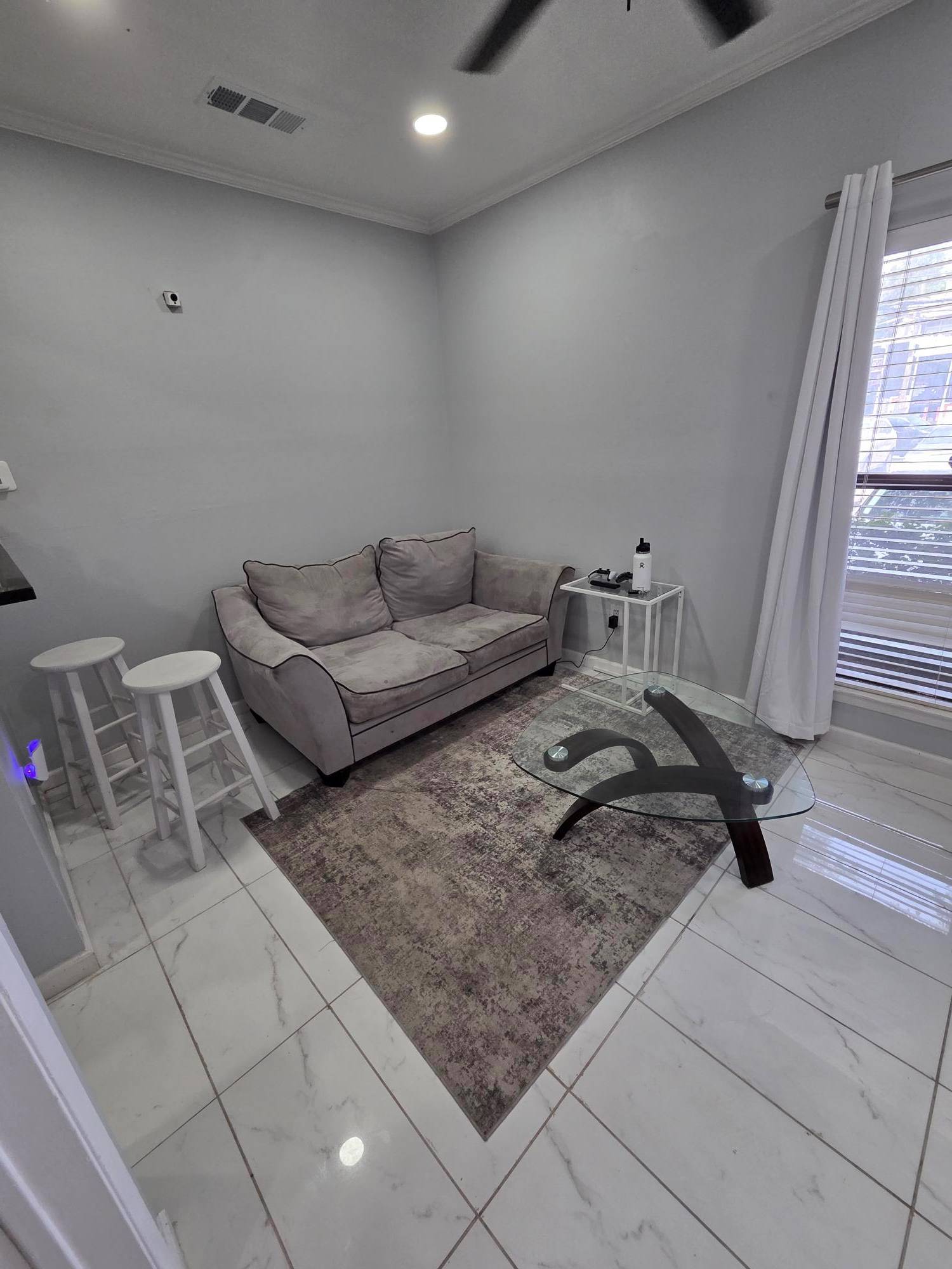 2714 Nueces ST #102, Austin, TX 78705