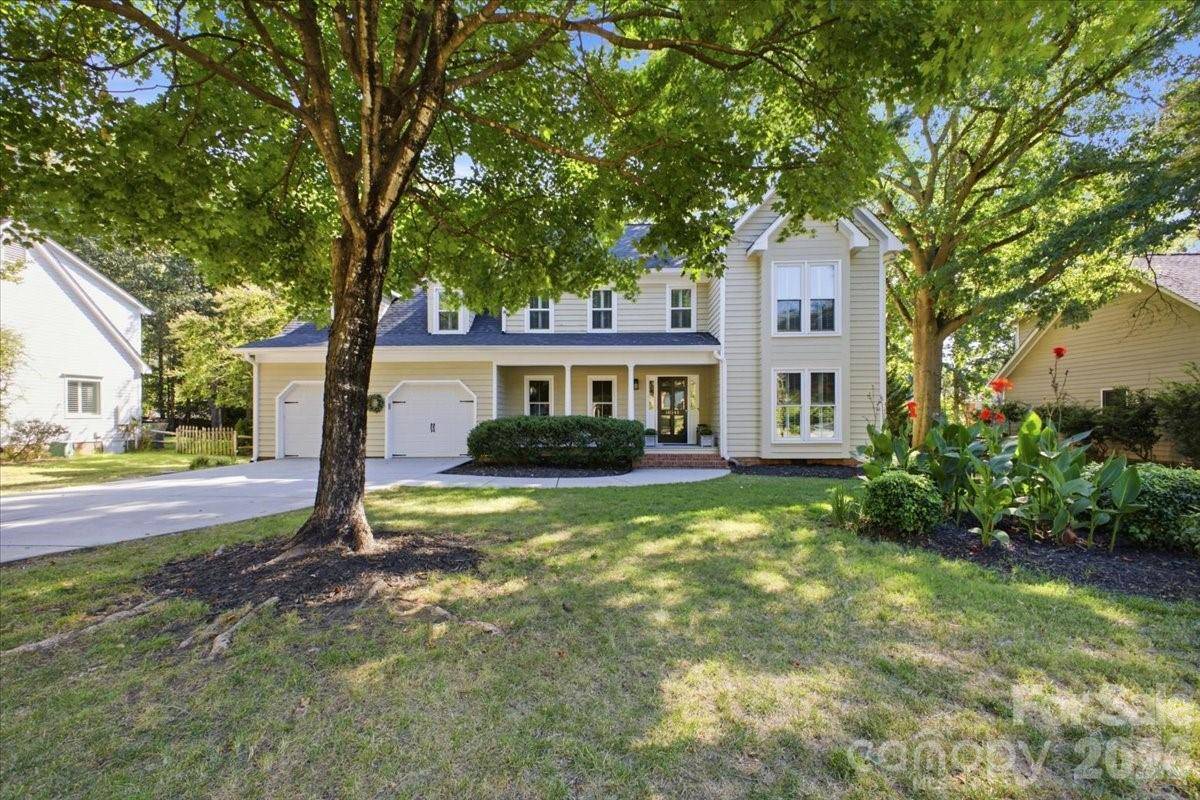 10141 Hanover Glen RD, Charlotte, NC 28210