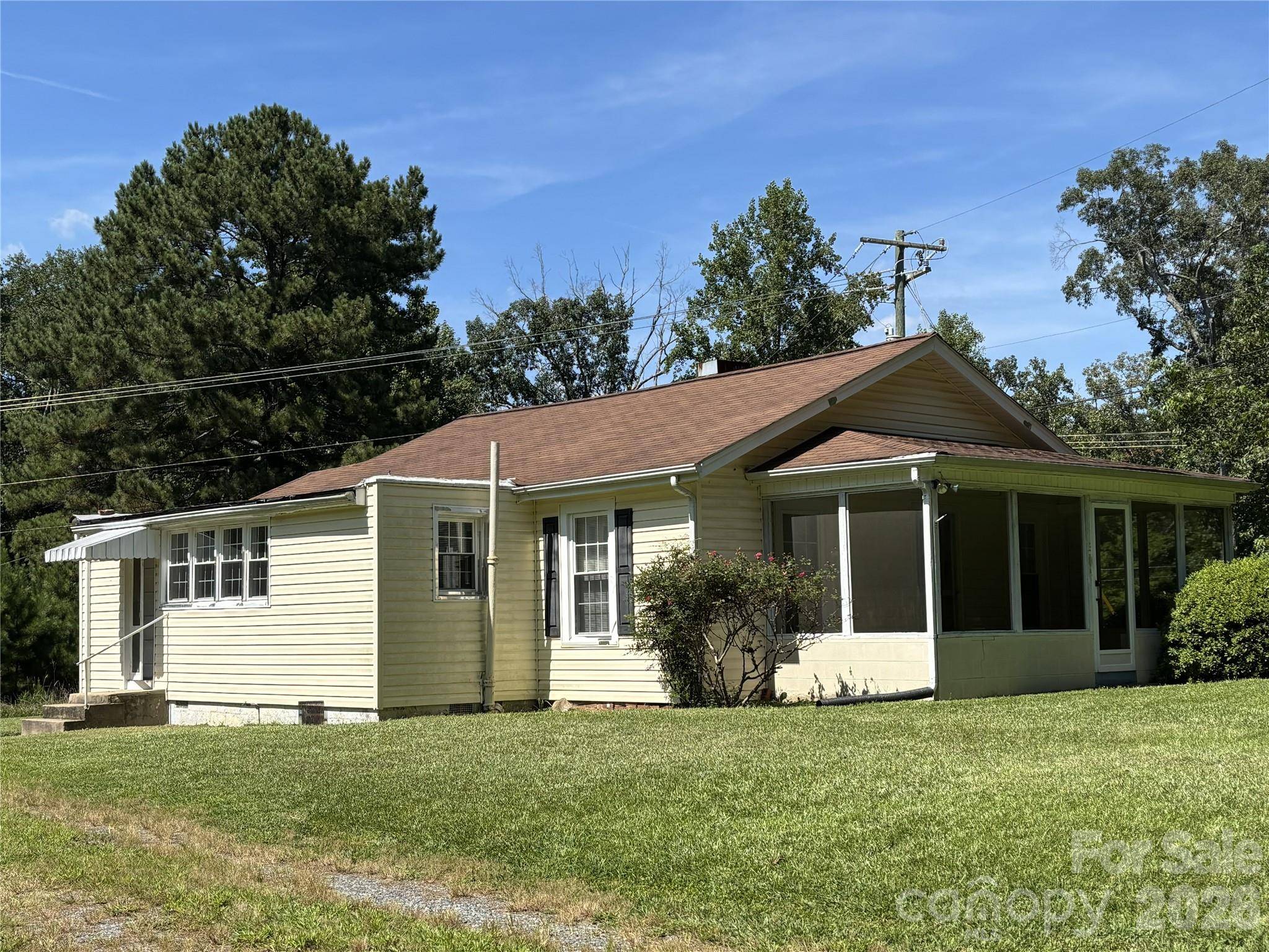 148 Oscar RD, Troy, NC 27371
