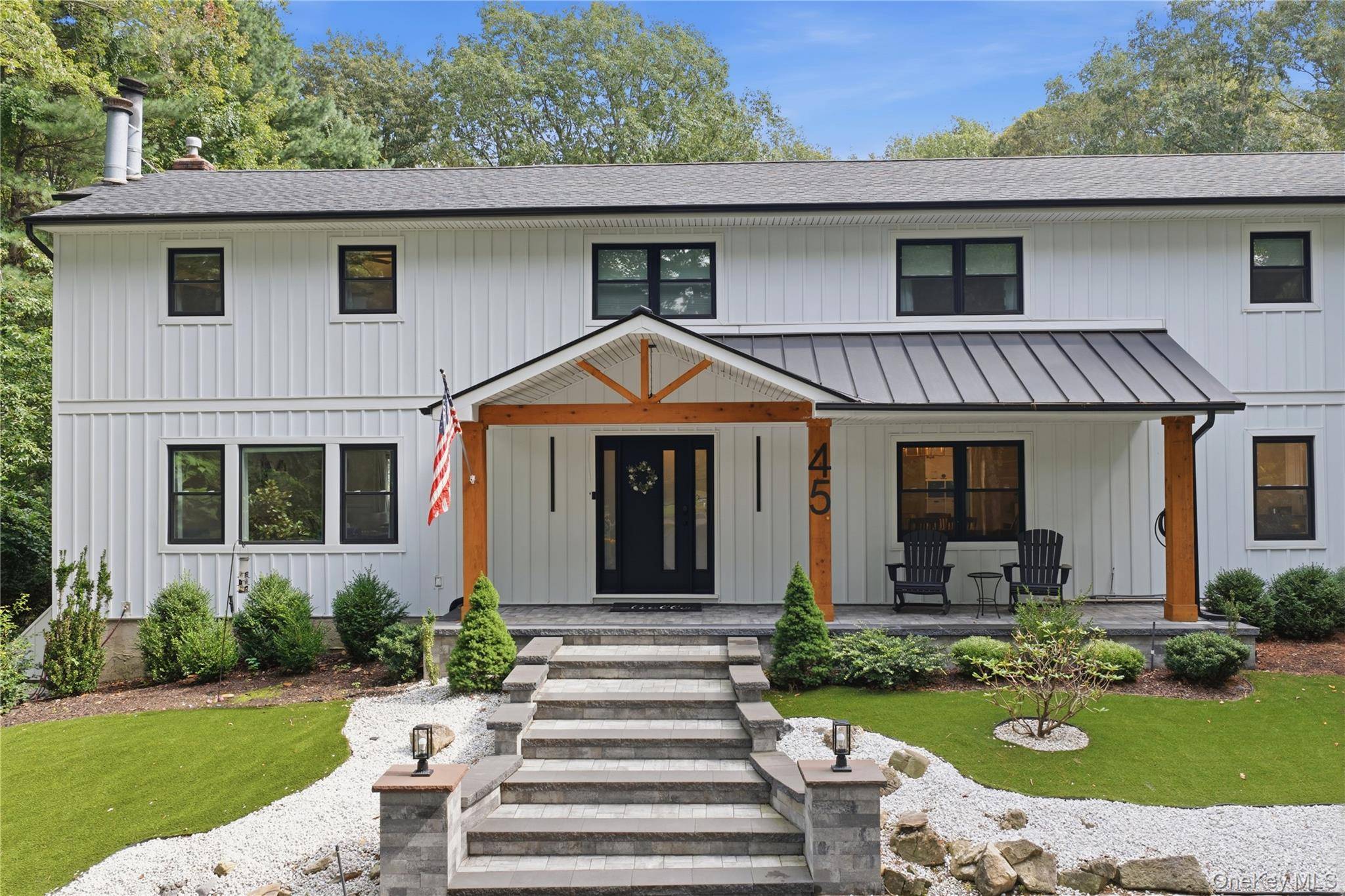 45 Meadow Glen RD, Fort Salonga, NY 11768