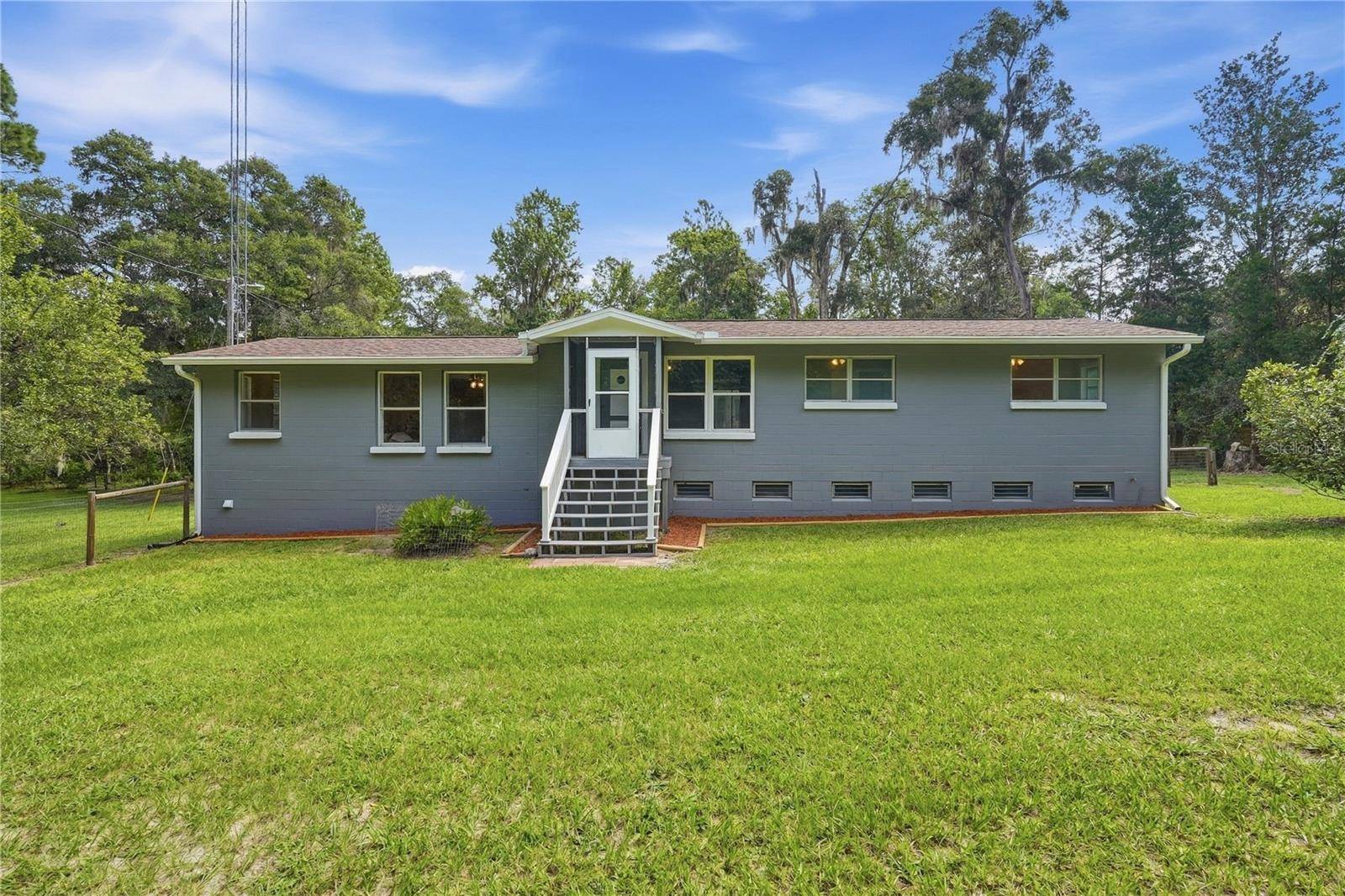 752 N STATE ROAD 21, Melrose, FL 32666