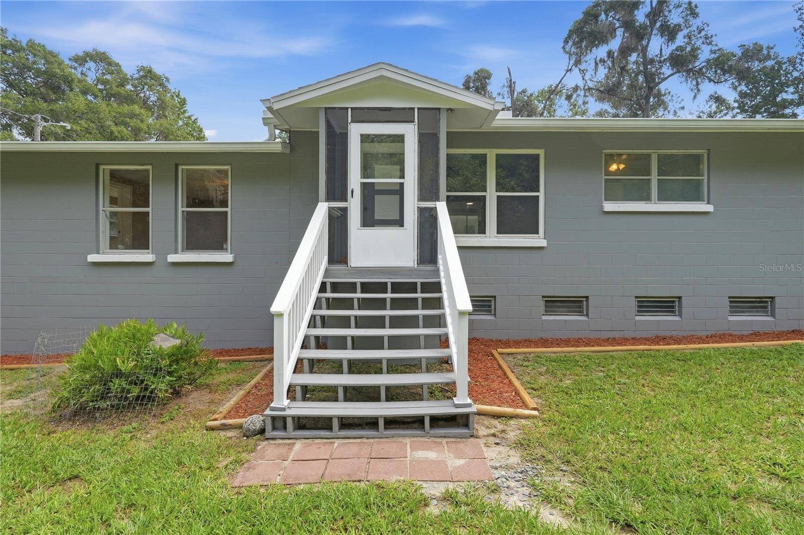 752 N STATE ROAD 21, Melrose, FL 32666
