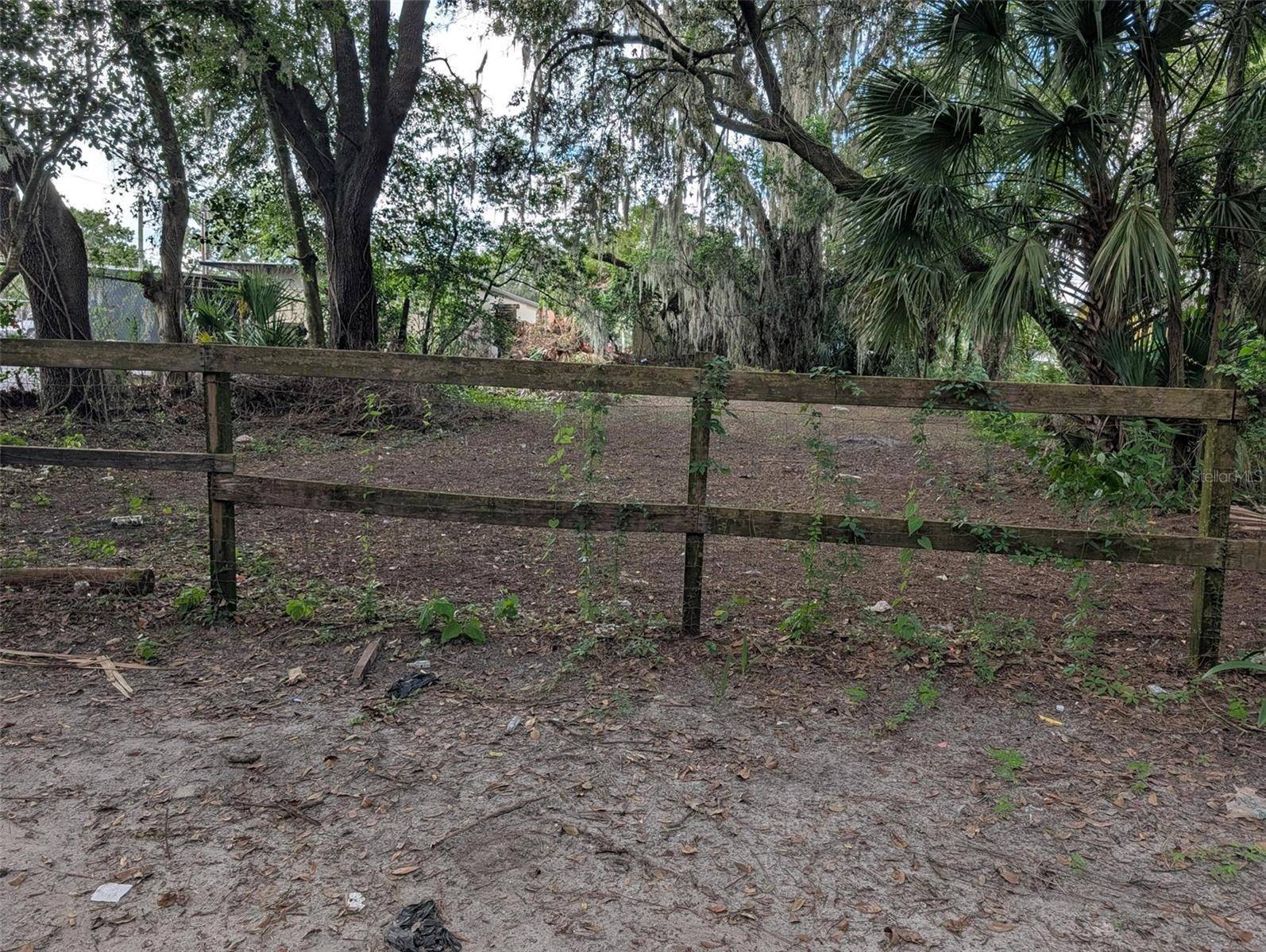 1028 NE 1ST ST, Gainesville, FL 32601