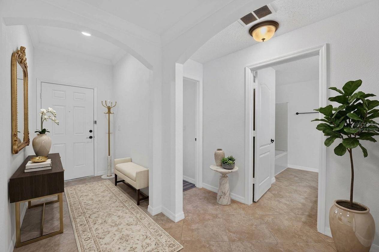 10648 INSIDE LOOP, Orlando, FL 32825