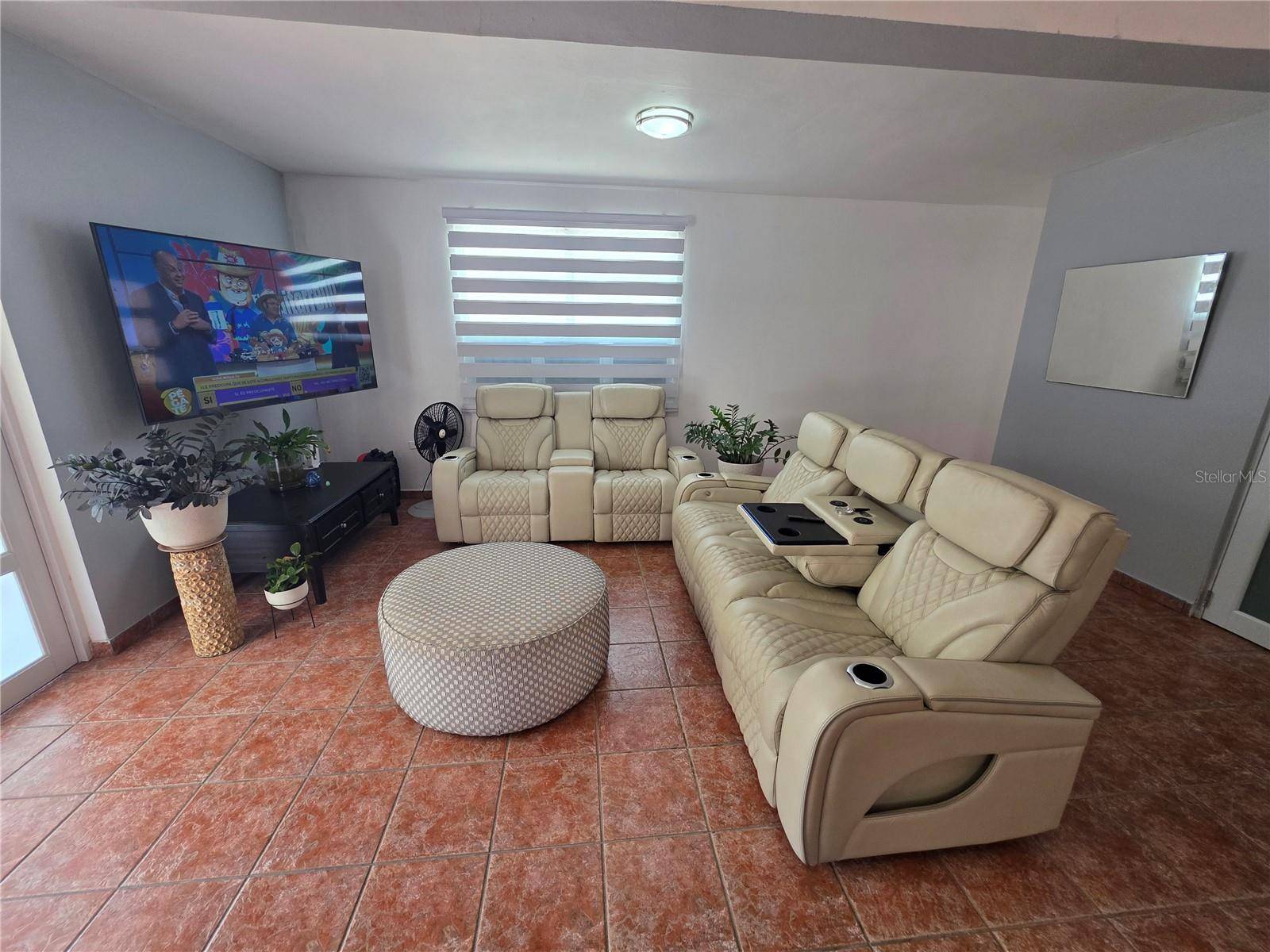 6690 ALBACORA, Vega Alta, PR 00692