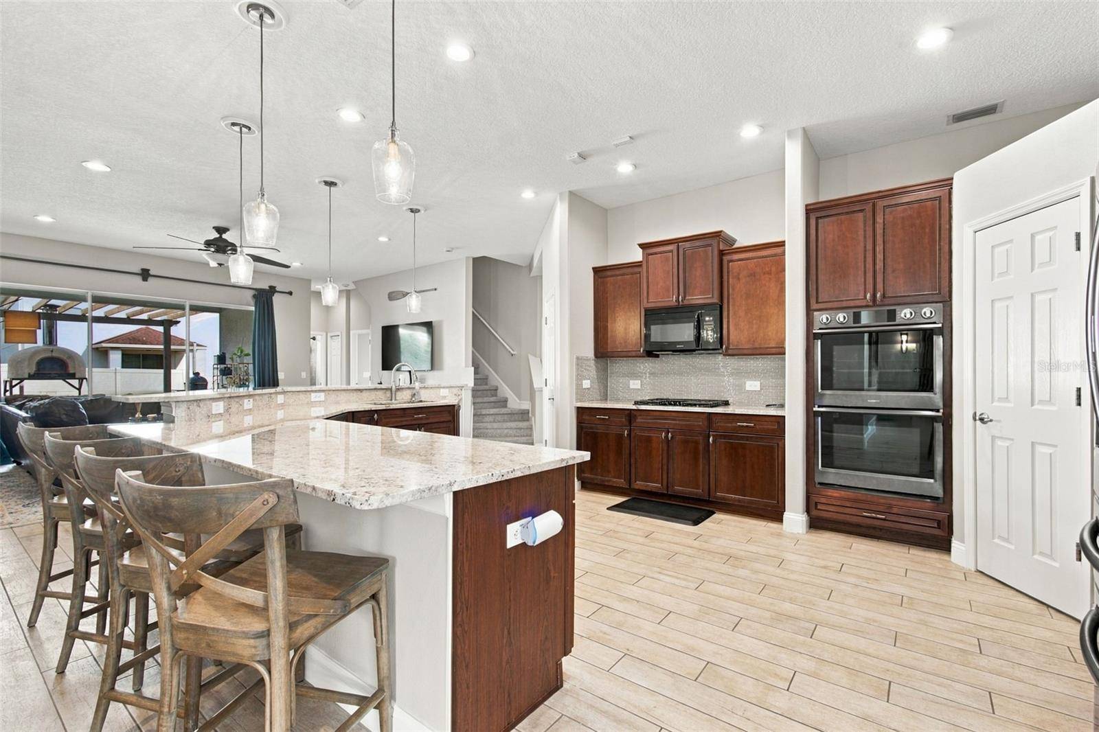 3335 STONEGATE FALLS DR, Land O Lakes, FL 34638