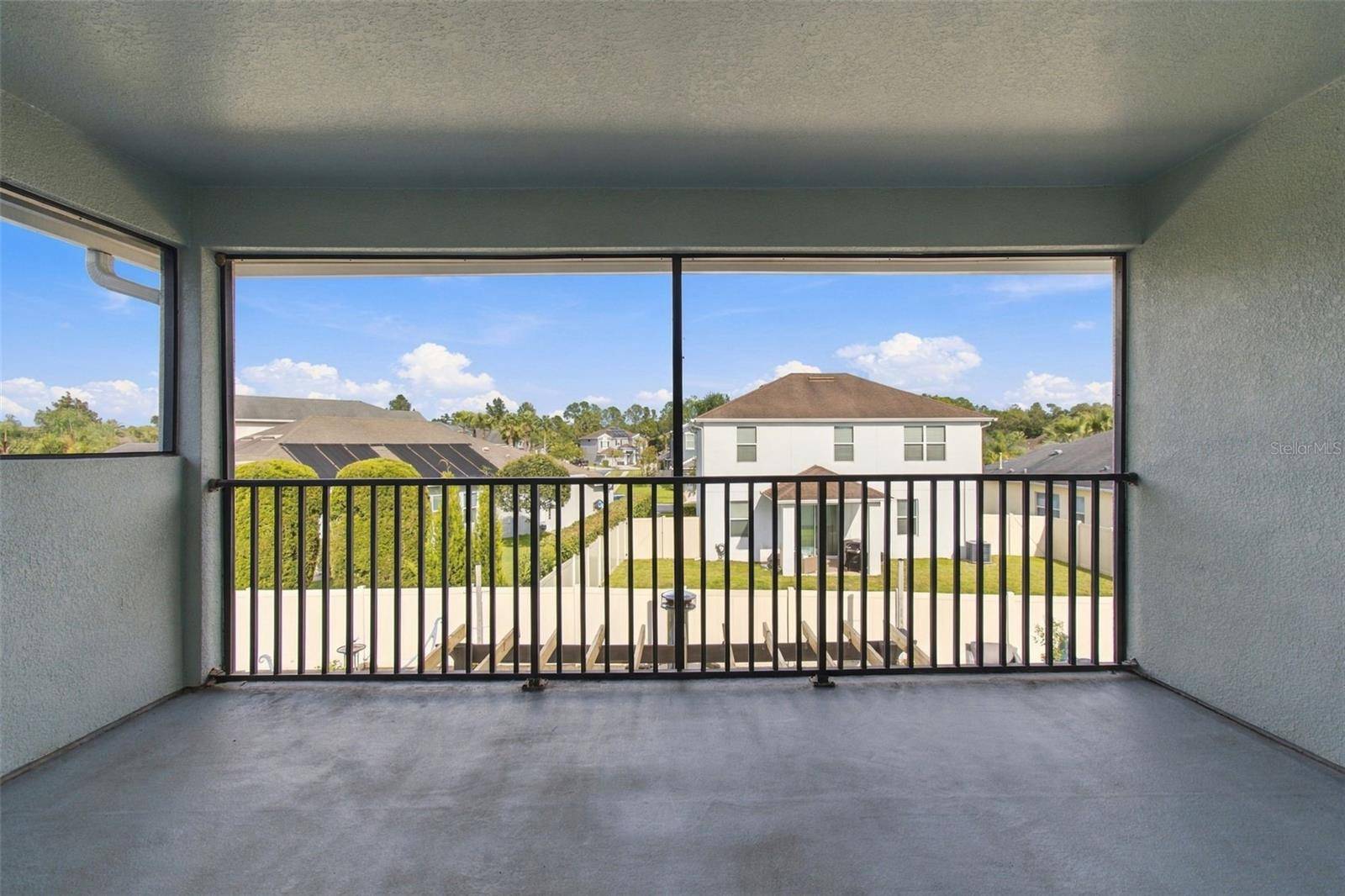 3335 STONEGATE FALLS DR, Land O Lakes, FL 34638