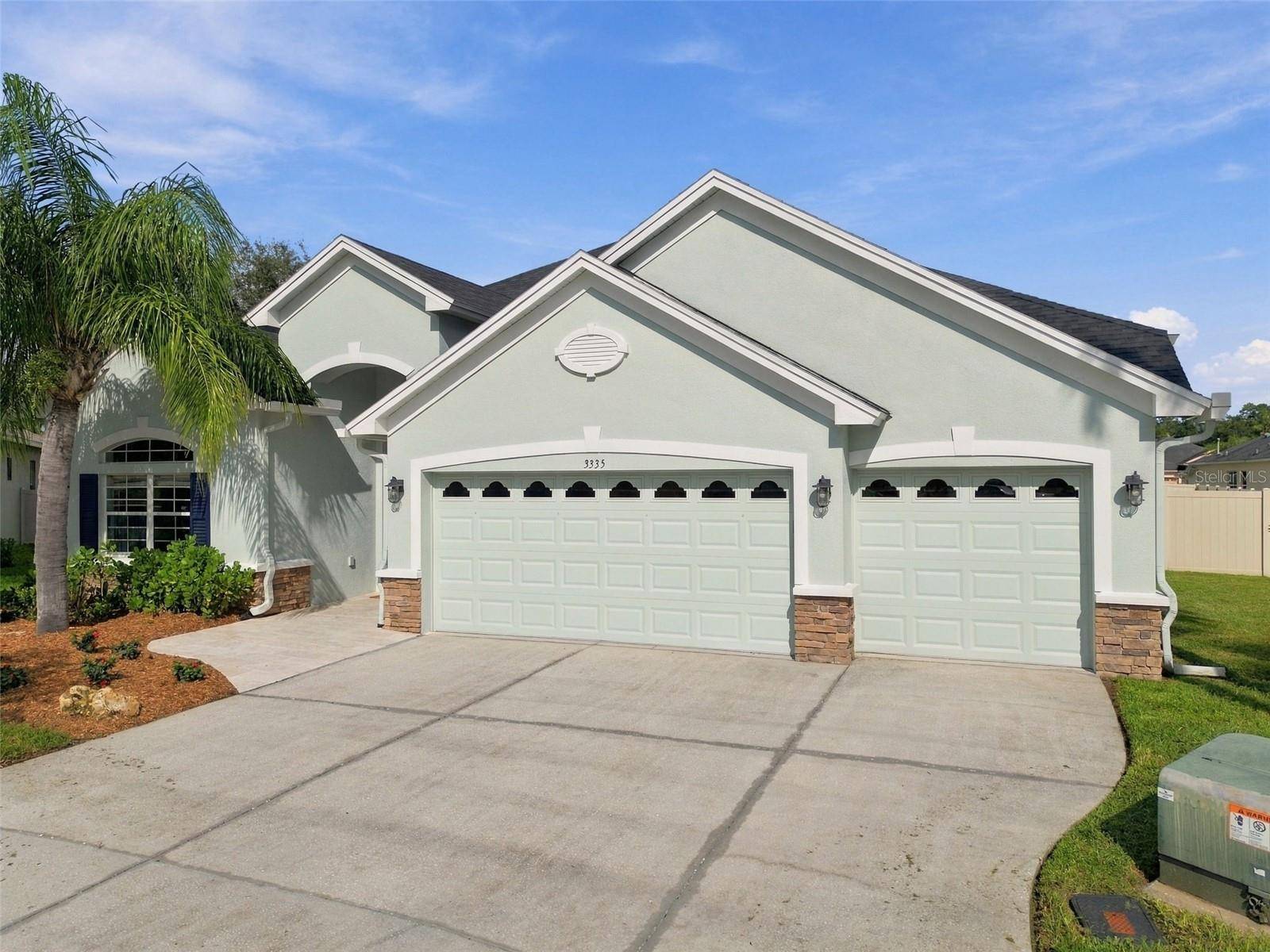 3335 STONEGATE FALLS DR, Land O Lakes, FL 34638
