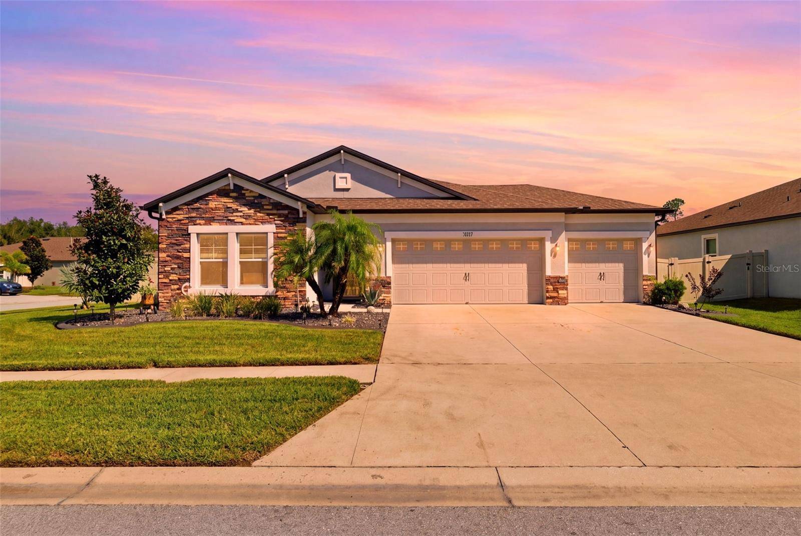 18117 ROMANESQUE CT, Spring Hill, FL 34610