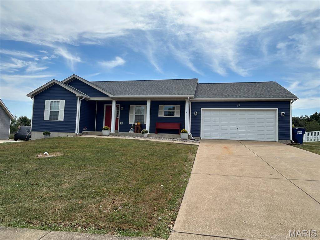17 Dean Wells CT, Warrenton, MO 63383